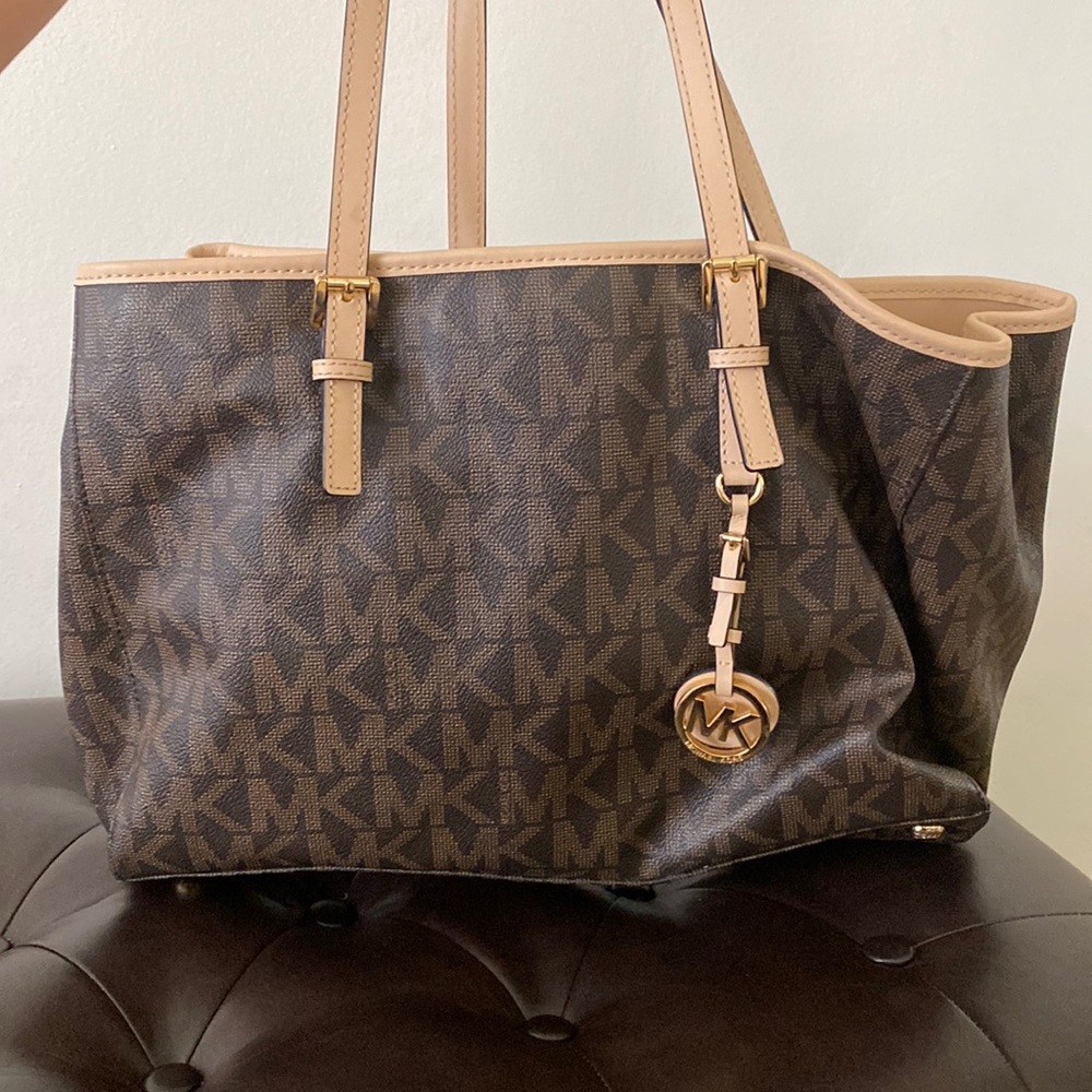 Micheal Kors Womens Shoulder Purse
